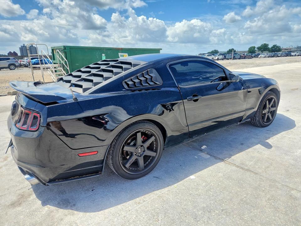 58542966 :رقم المزاد ، 1ZVBP8AM8E5326334 vin ، 2014 Ford Mustang مزاد بيع
