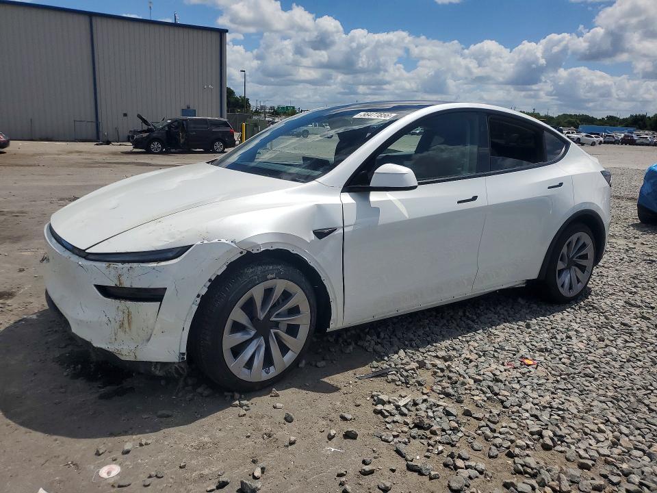 56477856 :رقم المزاد ، 7SAYGDEE4TA390861 vin ، 2026 Tesla Model Y مزاد بيع