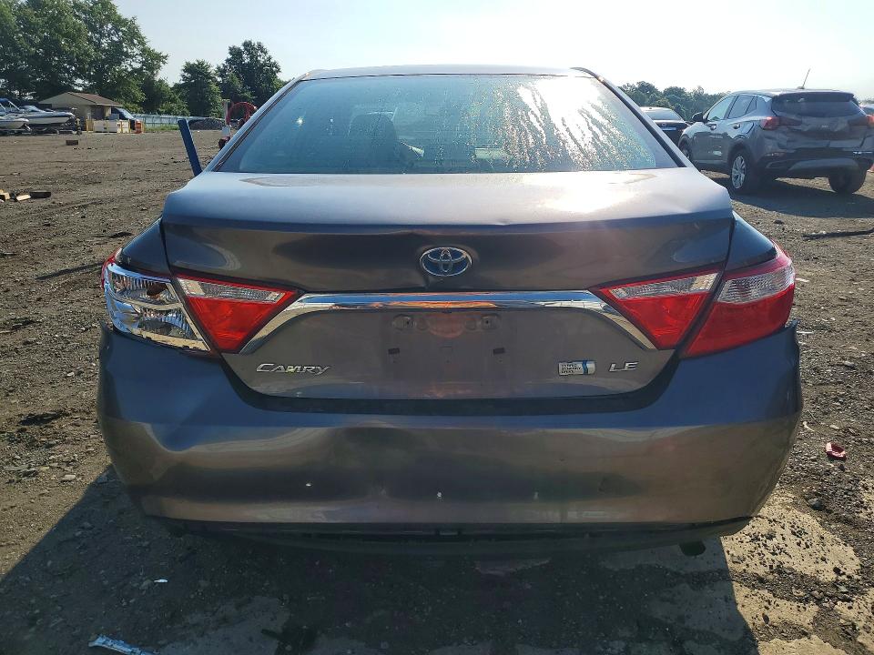 2017 Toyota Camry Hybrid მანქანა იყიდება აუქციონზე, vin: 4T1BD1FK9HU224203, აუქციონის ნომერი: 58790946