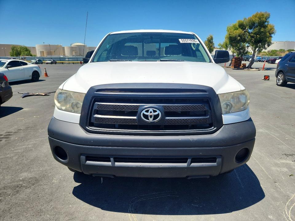 55571936 :رقم المزاد ، 5TFRU5F10AX024090 vin ، 2010 Toyota Tundra مزاد بيع
