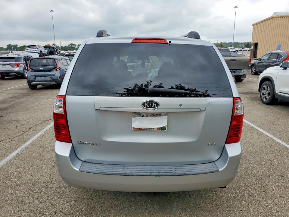 2008 Kia Sedona მანქანა იყიდება აუქციონზე, vin: KNDMB233786256030, აუქციონის ნომერი: 56108336