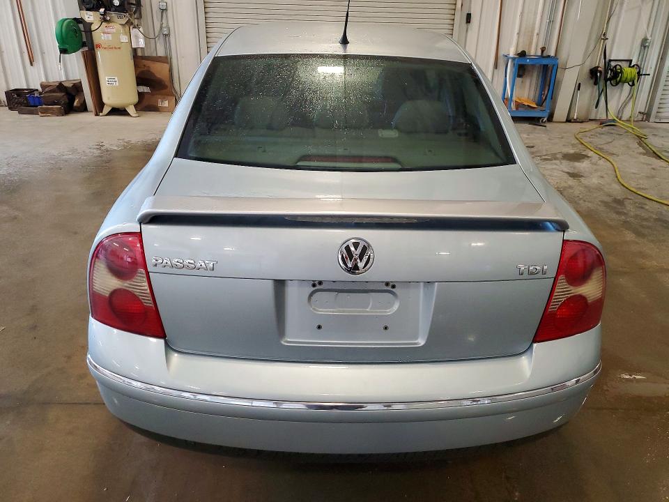 2005 Volkswagen Passat მანქანა იყიდება აუქციონზე, vin: WVWAE63B75E027275, აუქციონის ნომერი: 59063196