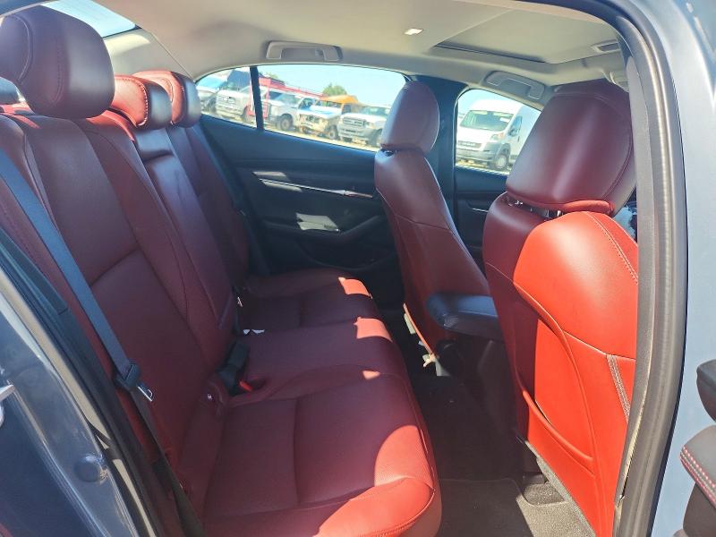 55642566 :رقم المزاد ، 3MZBPBCM3RM411253 vin ، 2024 Mazda 3 مزاد بيع