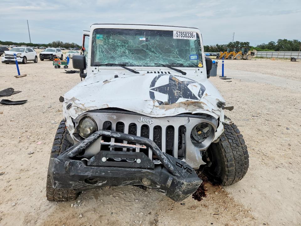 2015 Jeep Wrangler Unlimited მანქანა იყიდება აუქციონზე, vin: 1C4BJWDG3FL612524, აუქციონის ნომერი: 57858336
