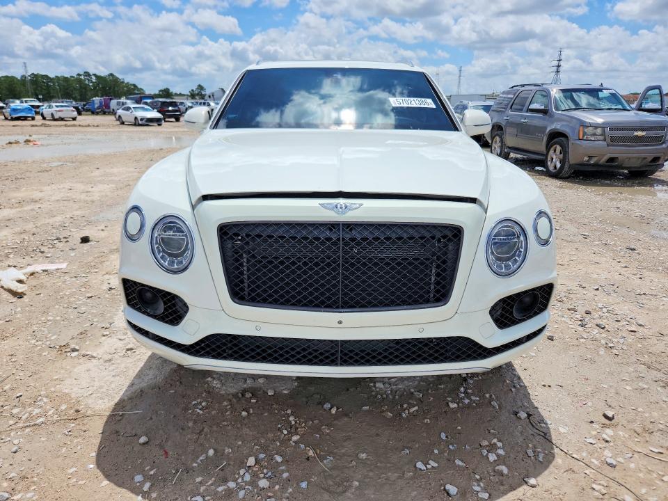 57021386 :رقم المزاد ، SJAAC2ZV0JC018473 vin ، 2018 Bentley Bentayga مزاد بيع
