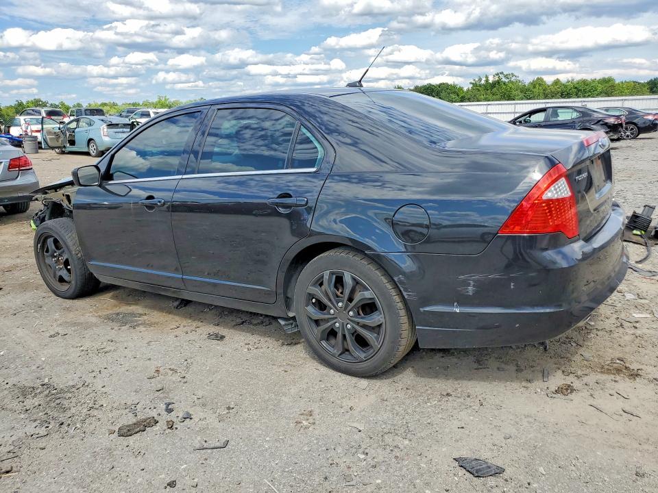57565986 :رقم المزاد ، 3FAHP0HG2AR103623 vin ، 2010 Ford Fusion مزاد بيع