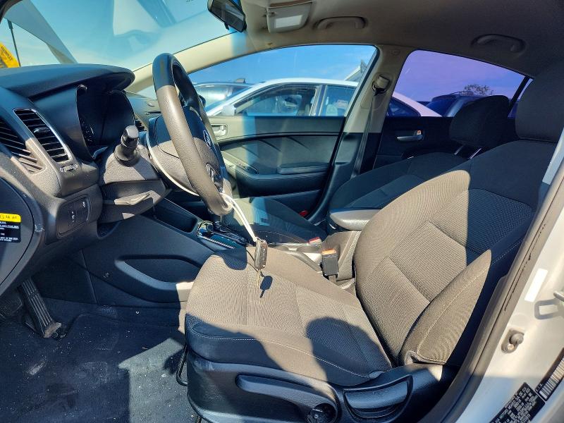 2018 Kia Forte მანქანა იყიდება აუქციონზე, vin: 3KPFK4A73JE255919, აუქციონის ნომერი: 58711276