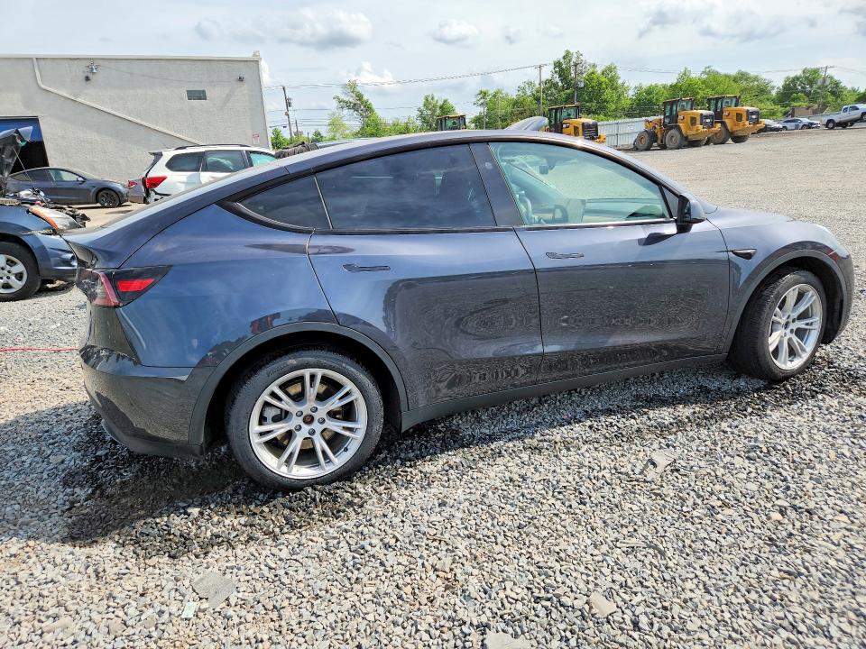 2024 Tesla Model Y მანქანა იყიდება აუქციონზე, vin: 7SAYGDEE5RA289143, აუქციონის ნომერი: 57147016