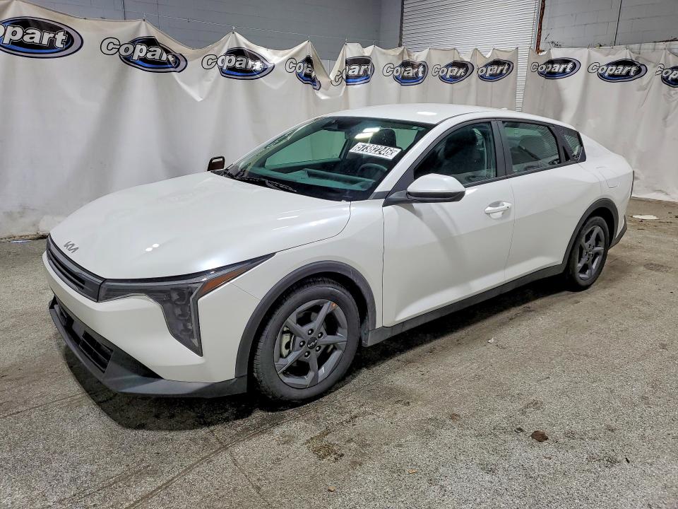 Продажа на аукционе авто 2025 Kia K4, vin: 3KPFT4DE0SE103282, номер лота: 57382246