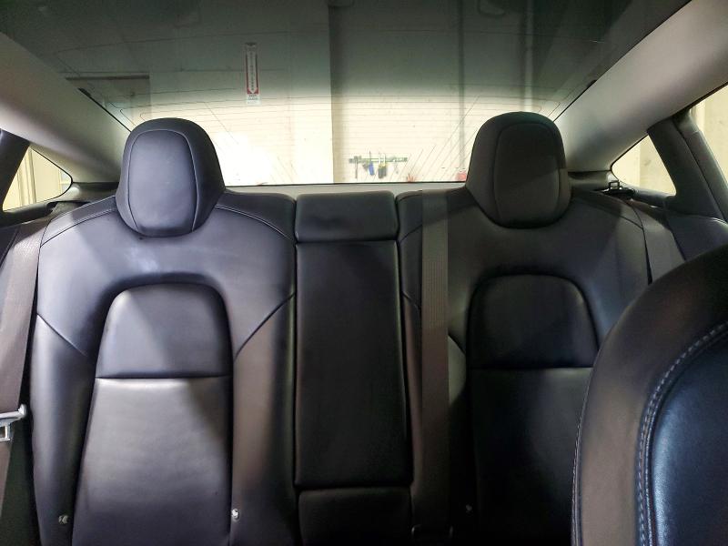 57325746 :رقم المزاد ، 5YJ3E1EA6JF036204 vin ، 2018 Tesla Model 3 مزاد بيع