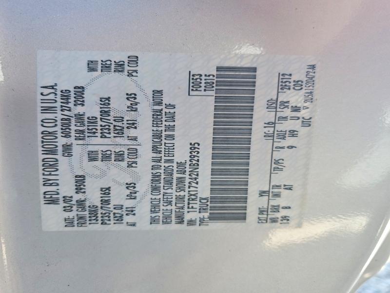 55831666 :رقم المزاد ، 1FTRX17242NB29395 vin ، 2002 Ford F-150 مزاد بيع