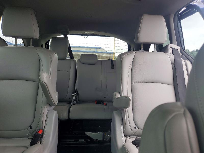 56397896 :رقم المزاد ، 5FNRL6H81KB118395 vin ، 2019 Honda Odyssey مزاد بيع