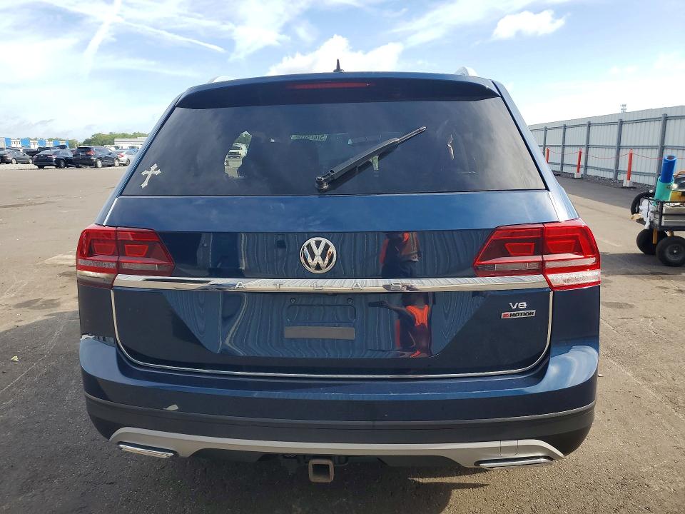 57479316 :رقم المزاد ، 1V2GR2CA9KC596715 vin ، 2019 Volkswagen Atlas مزاد بيع