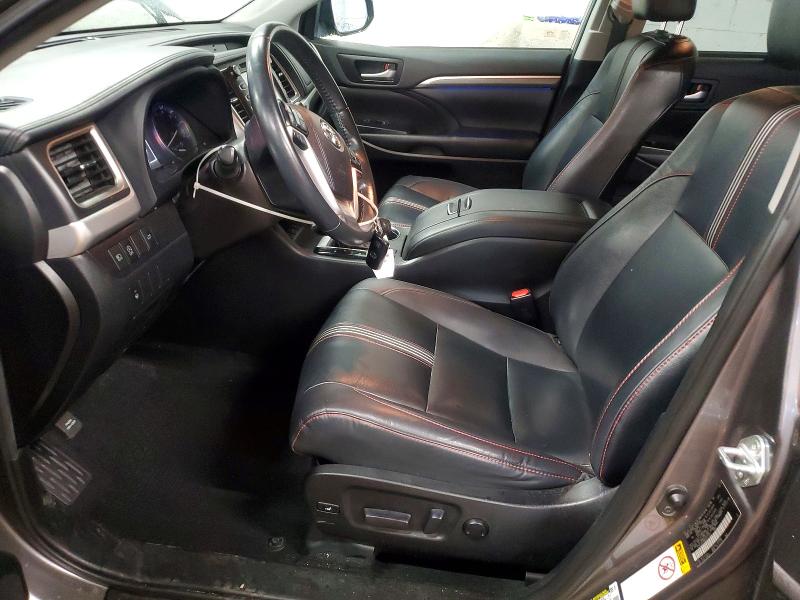 2019 Toyota Highlander მანქანა იყიდება აუქციონზე, vin: 5TDJZRFH8KS617223, აუქციონის ნომერი: 56227226
