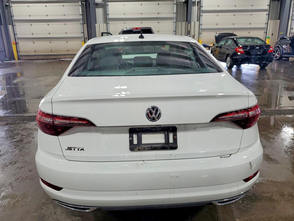 56782806 :رقم المزاد ، 3VWC57BU5MM093802 vin ، 2021 Volkswagen Jetta مزاد بيع