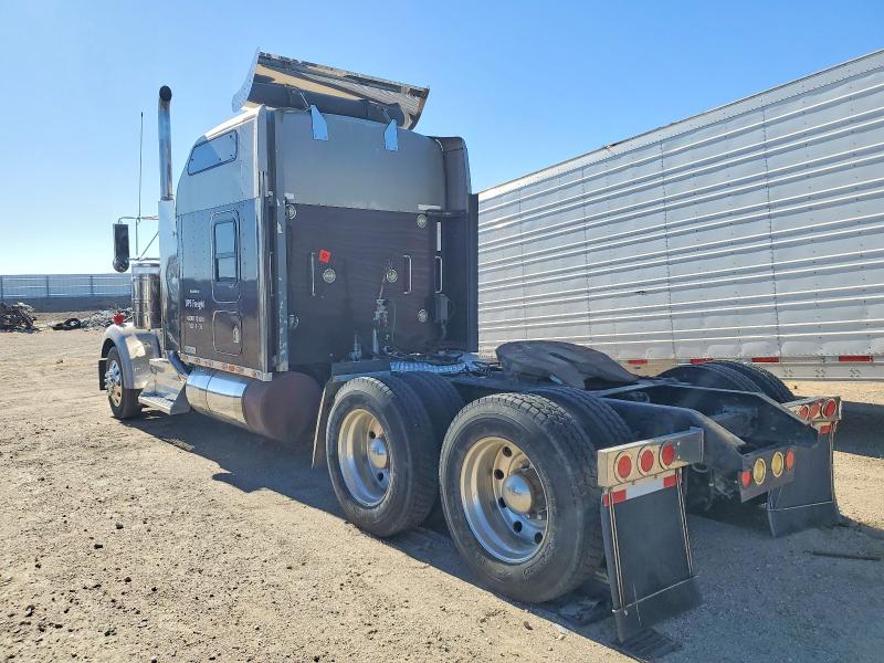 2006 Kenworth W900 მანქანა იყიდება აუქციონზე, vin: 1XKWDB9X46R133492, აუქციონის ნომერი: 57394246