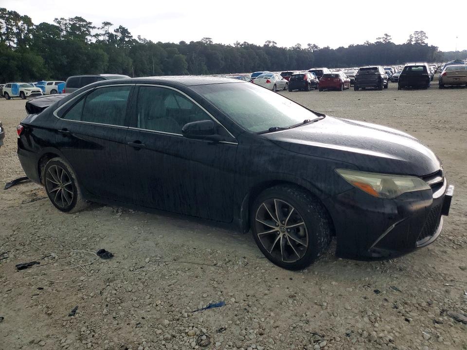 57889926 :رقم المزاد ، 4T1BF1FK5GU551514 vin ، 2016 Toyota Camry مزاد بيع