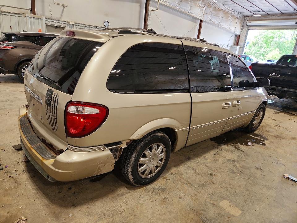 2005 Chrysler Town & Country მანქანა იყიდება აუქციონზე, vin: 2C4GP64L35R502130, აუქციონის ნომერი: 56828866