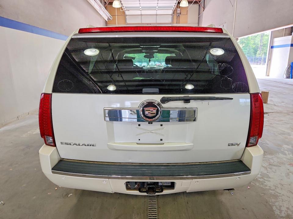 58977636 :رقم المزاد ، 1GYFK66827R205548 vin ، 2007 Cadillac Escalade مزاد بيع