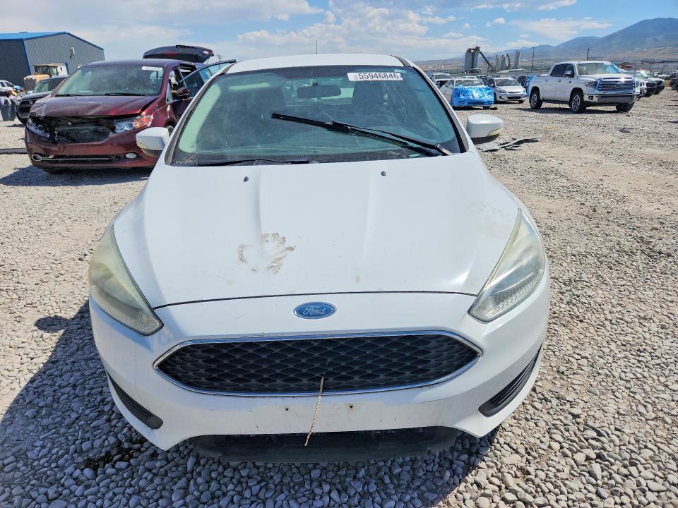 55946846 :رقم المزاد ، 1FADP3K22FL281986 vin ، 2015 Ford Focus مزاد بيع
