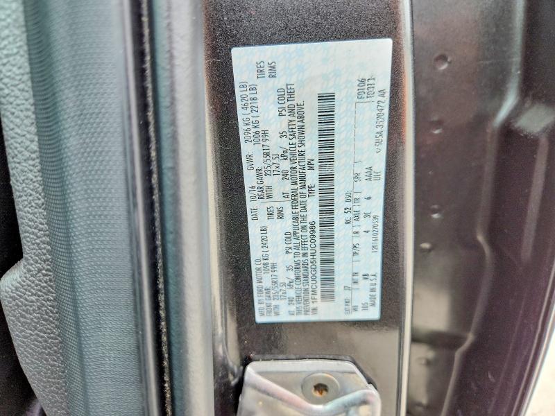 58241476 :رقم المزاد ، 1FMCU0GD5HUC09986 vin ، 2017 Ford Escape مزاد بيع