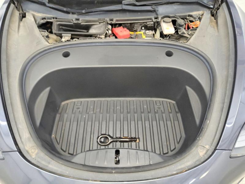 56443046 :رقم المزاد ، 5YJ3E1EB5MF979066 vin ، 2021 Tesla Model 3 مزاد بيع