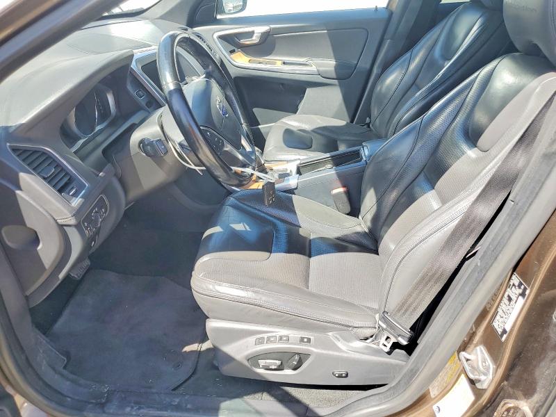Продажа на аукционе авто 2015 Volvo Xc60, vin: YV449MDM0F2670881, номер лота: 58294556