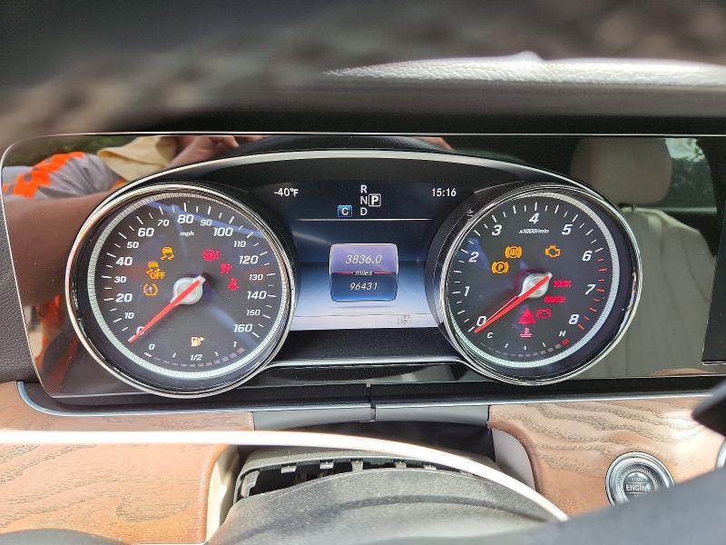 56882276 :رقم المزاد ، WDDZF4KB8HA029091 vin ، 2017 Mercedes-benz E مزاد بيع