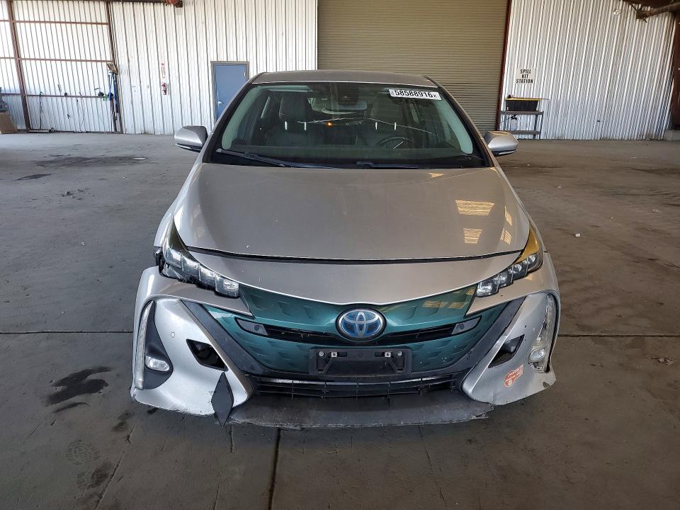 Продажа на аукционе авто 2017 Toyota Prius Prime, vin: JTDKARFP5H3068111, номер лота: 58588916