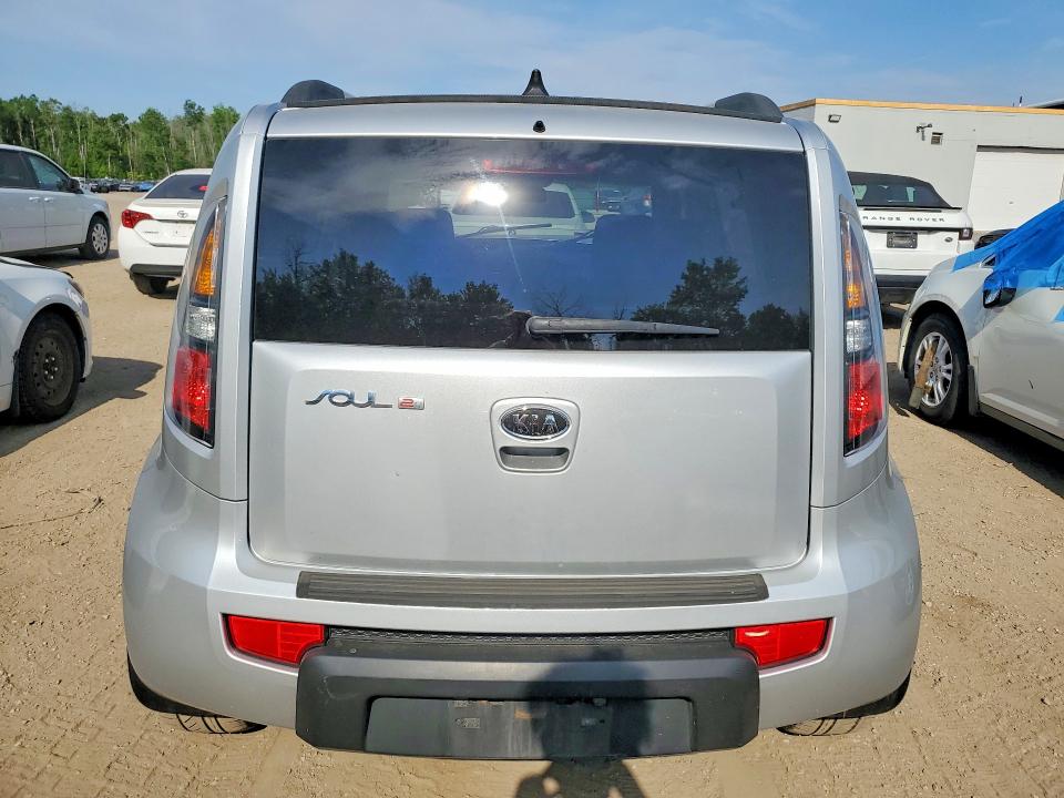 Продажа на аукционе авто 2011 Kia Soul, vin: KNDJT2A29B7728076, номер лота: 55964416