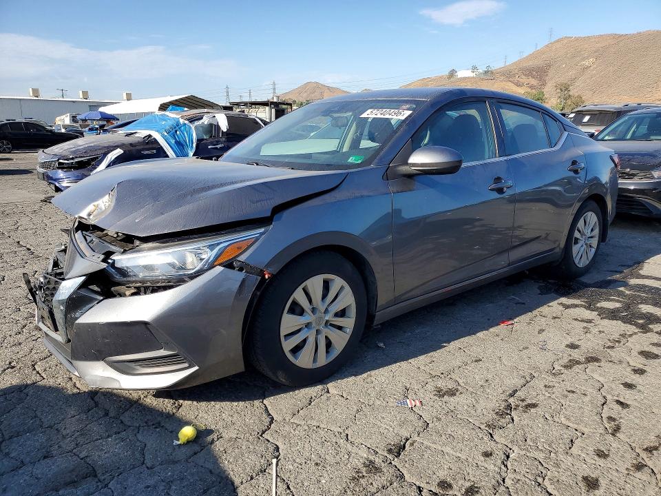 57240496 :رقم المزاد ، 3N1AB8BV5NY240604 vin ، 2022 Nissan Sentra مزاد بيع