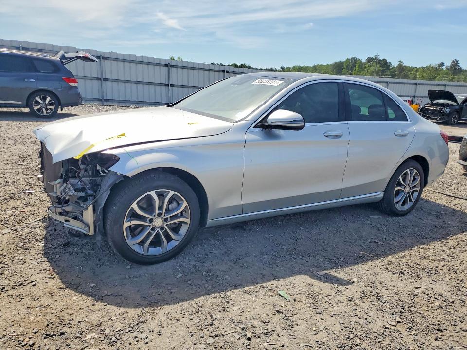 Продажа на аукционе авто 2016 Mercedes-benz C, vin: 55SWF4KB2GU156551, номер лота: 55233196