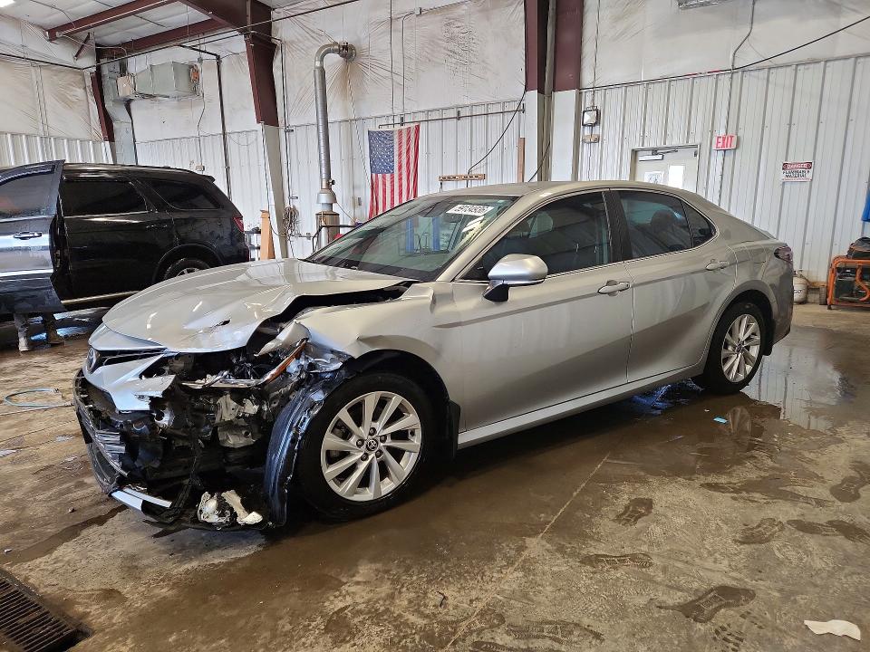 Продажа на аукционе авто 2021 Toyota Camry, vin: 4T1R11AK3MU448639, номер лота: 59134936