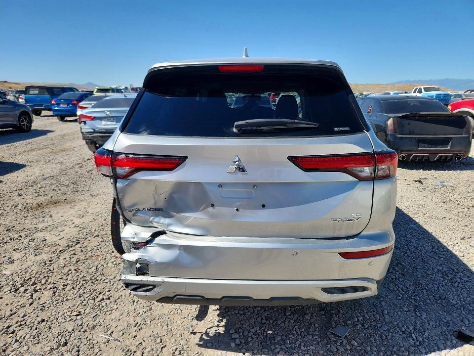 Продажа на аукционе авто 2024 Mitsubishi Outlander, vin: JA4T5VA94RZ020277, номер лота: 55977806