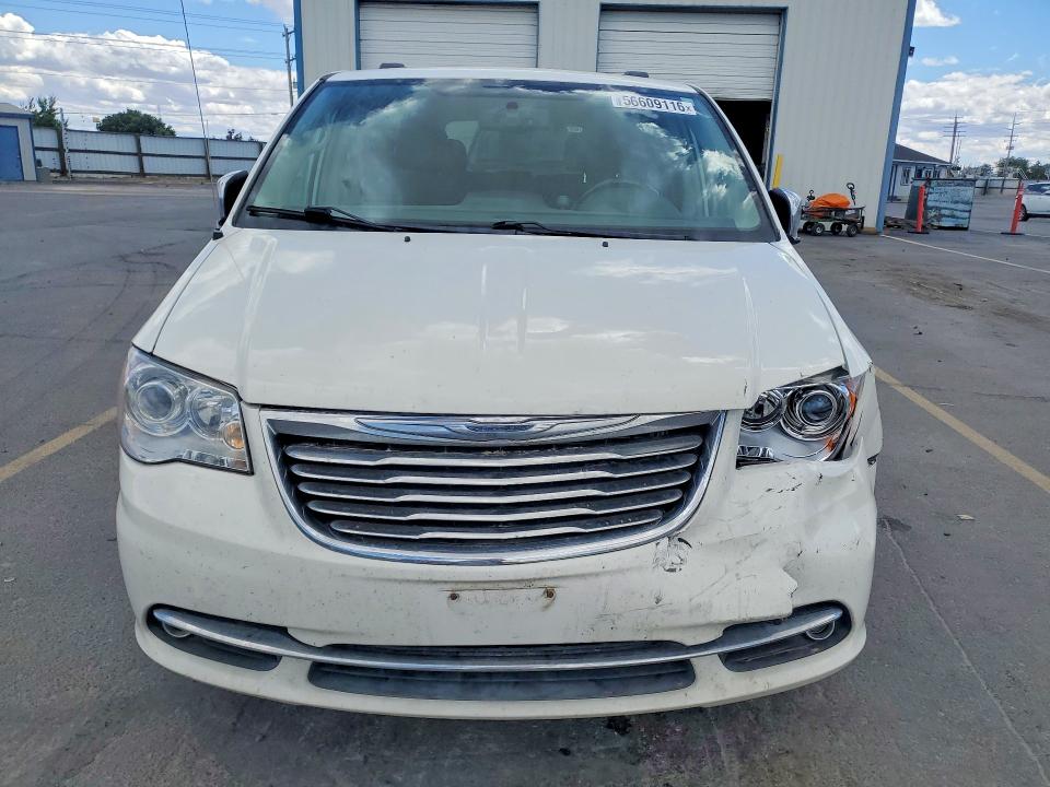 56609116 :رقم المزاد ، 2C4RC1GG8DR786522 vin ، 2013 Chrysler Town & Country مزاد بيع