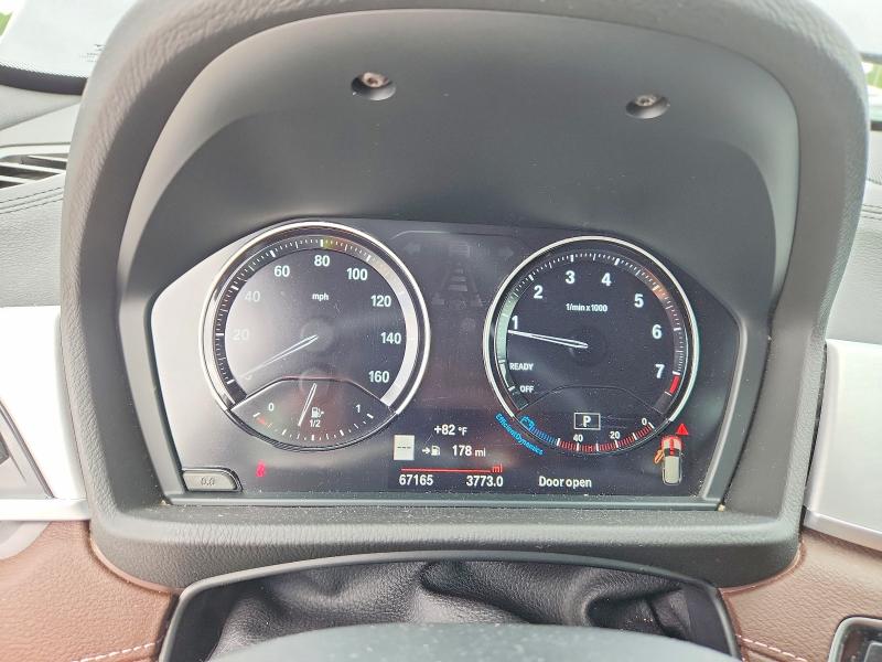 56236436 :رقم المزاد ، WBXJG7C00M5S30525 vin ، 2021 Bmw X1 مزاد بيع