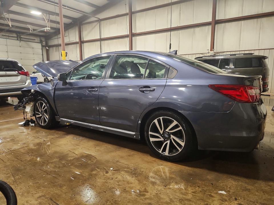 58556466 :رقم المزاد ، 4S3BNAS64H3048340 vin ، 2017 Subaru Legacy مزاد بيع