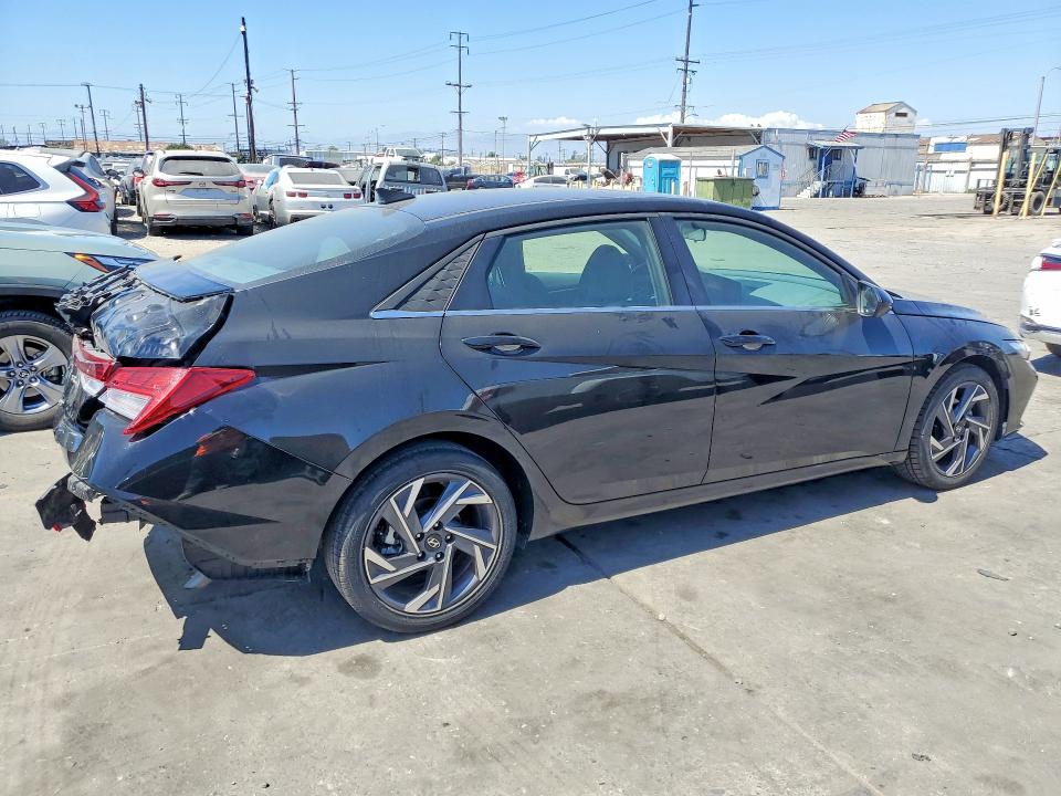 57886276 :رقم المزاد ، KMHLS4DG2SU032316 vin ، 2025 Hyundai Elantra مزاد بيع