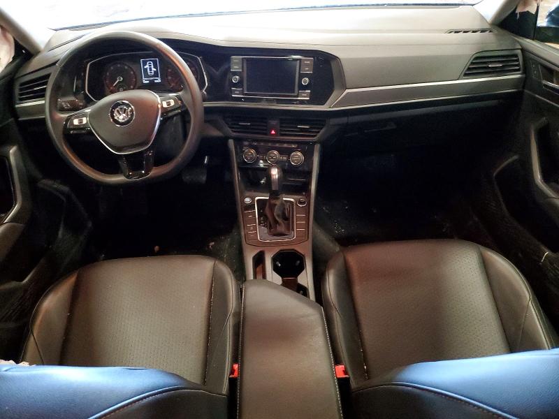 56941916 :رقم المزاد ، 3VWCB7BU3LM002047 vin ، 2020 Volkswagen Jetta مزاد بيع