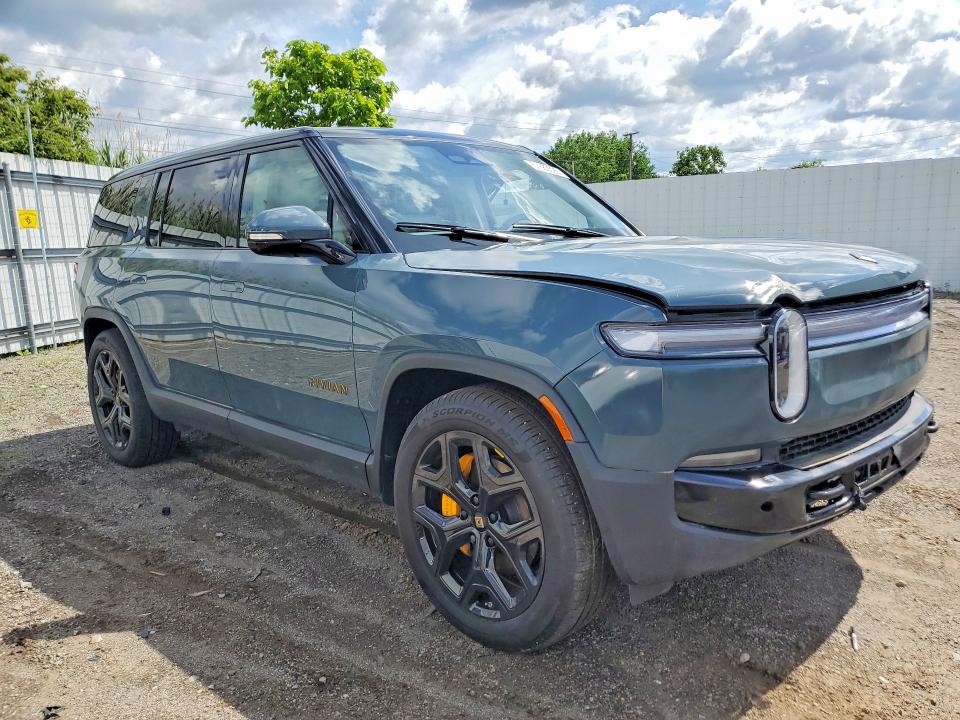 57880526 :رقم المزاد ، 7PDSGCBP6SN061237 vin ، 2025 Rivian R1s مزاد بيع