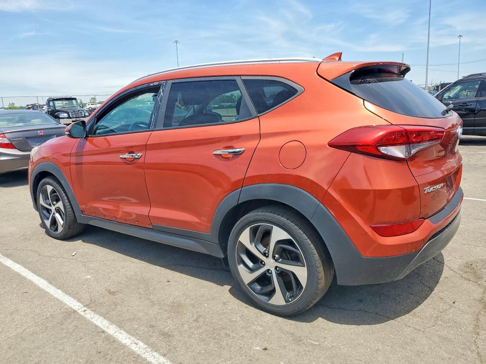 55779306 :رقم المزاد ، KM8J33A29GU230664 vin ، 2016 Hyundai Tucson مزاد بيع