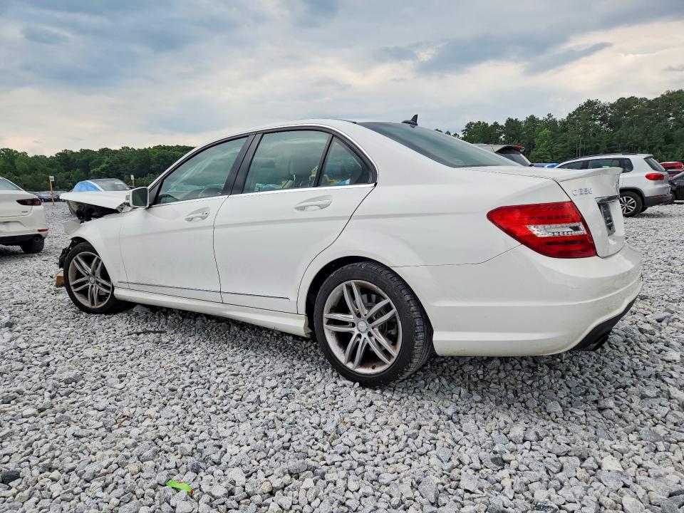 58770006 :رقم المزاد ، WDDGF4HB4ER311188 vin ، 2014 Mercedes-benz C مزاد بيع