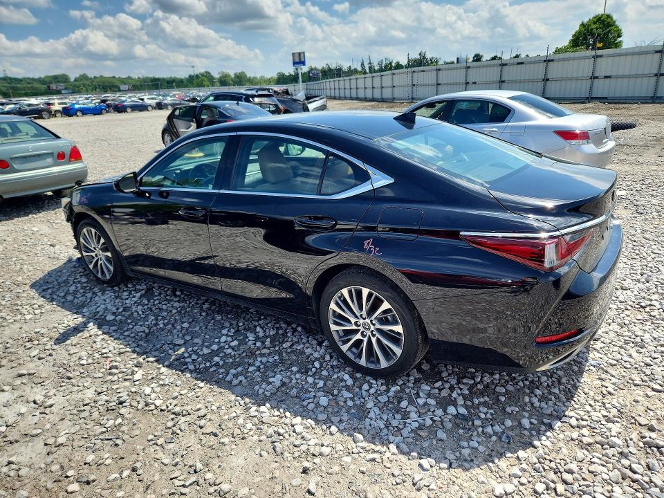 56772826 :رقم المزاد ، 58ADZ1B13LU071245 vin ، 2020 Lexus Es مزاد بيع