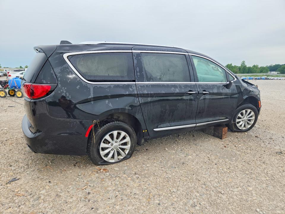 57240286 :رقم المزاد ، 2C4RC1BG5KR554836 vin ، 2019 Chrysler Pacifica مزاد بيع