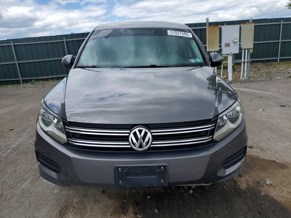 57031586 :رقم المزاد ، WVGBV3AX3EW549568 vin ، 2014 Volkswagen Tiguan مزاد بيع