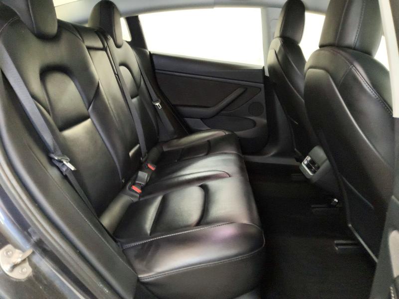 56443046 :رقم المزاد ، 5YJ3E1EB5MF979066 vin ، 2021 Tesla Model 3 مزاد بيع