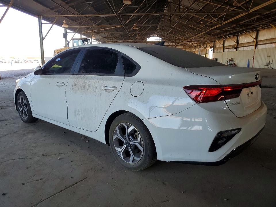 2020 Kia Forte მანქანა იყიდება აუქციონზე, vin: 3KPF24AD0LE260665, აუქციონის ნომერი: 55691486