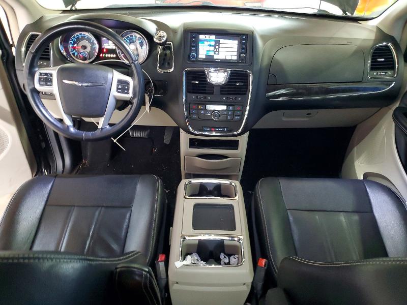 58889516 :رقم المزاد ، 2C4RC1BG8GR268244 vin ، 2016 Chrysler Town & Country مزاد بيع
