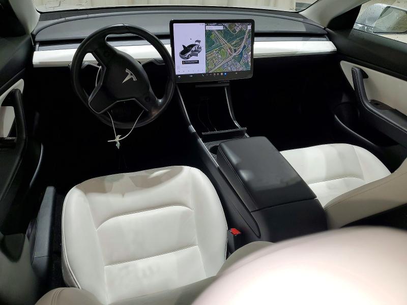 58746036 :رقم المزاد ، 5YJ3E1EB1JF097257 vin ، 2018 Tesla Model 3 مزاد بيع