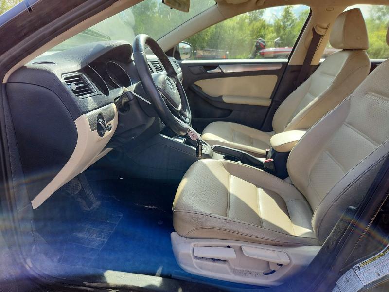 57169796 :رقم المزاد ، 3VWDB7AJ9HM339597 vin ، 2017 Volkswagen Jetta مزاد بيع
